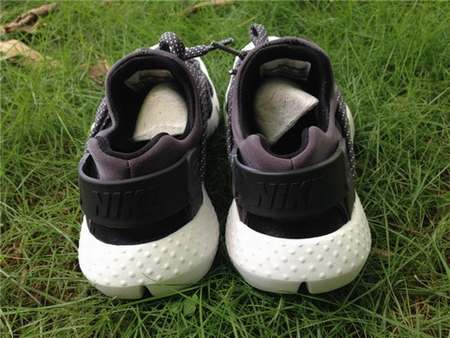 huarache blanche noir